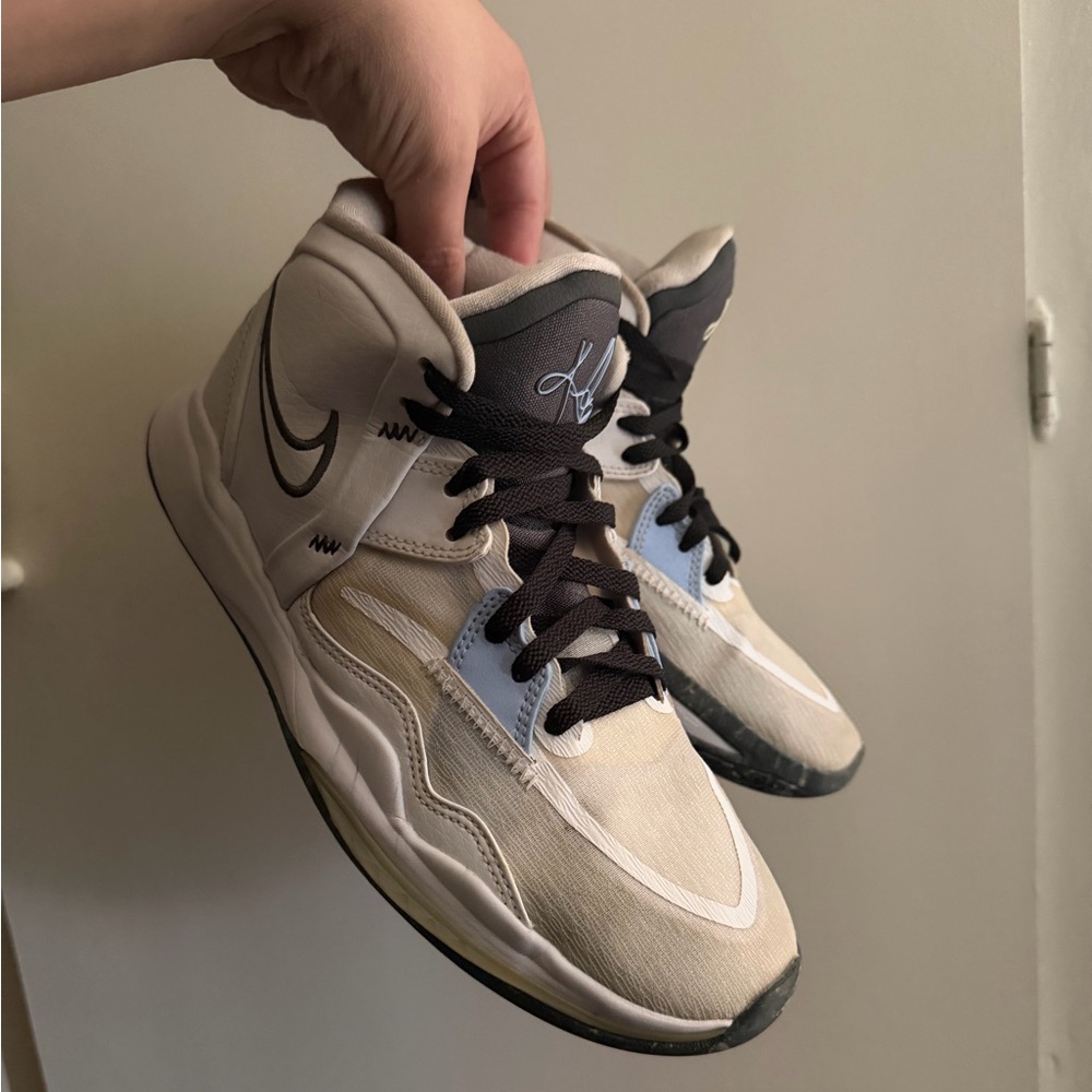 Kyrie Infinity ‘White Light Marine’ - Picture 12 of 15